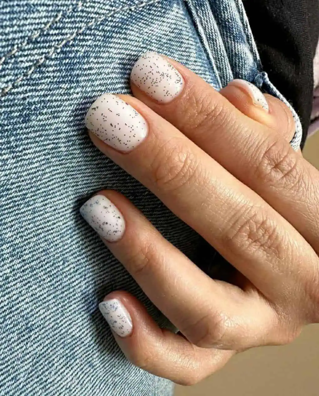 E-File Manicure Tbilisi