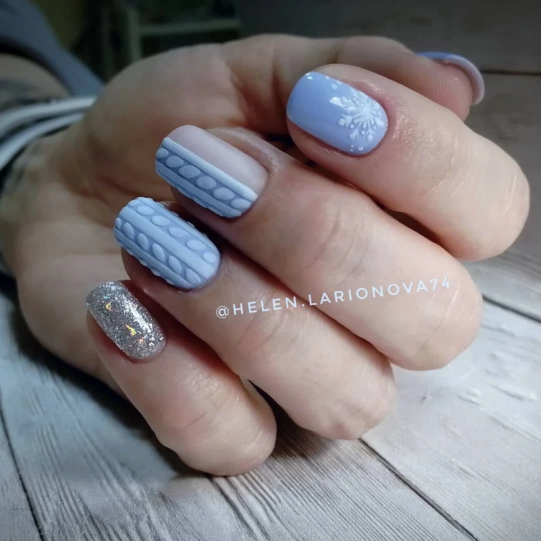 Textured knit sweater nail art, cozy winter-inspired New Year's Eve manicure 2025 Textured knit sweater nail art, cozy winter-inspired New Year's Eve manicure 2025